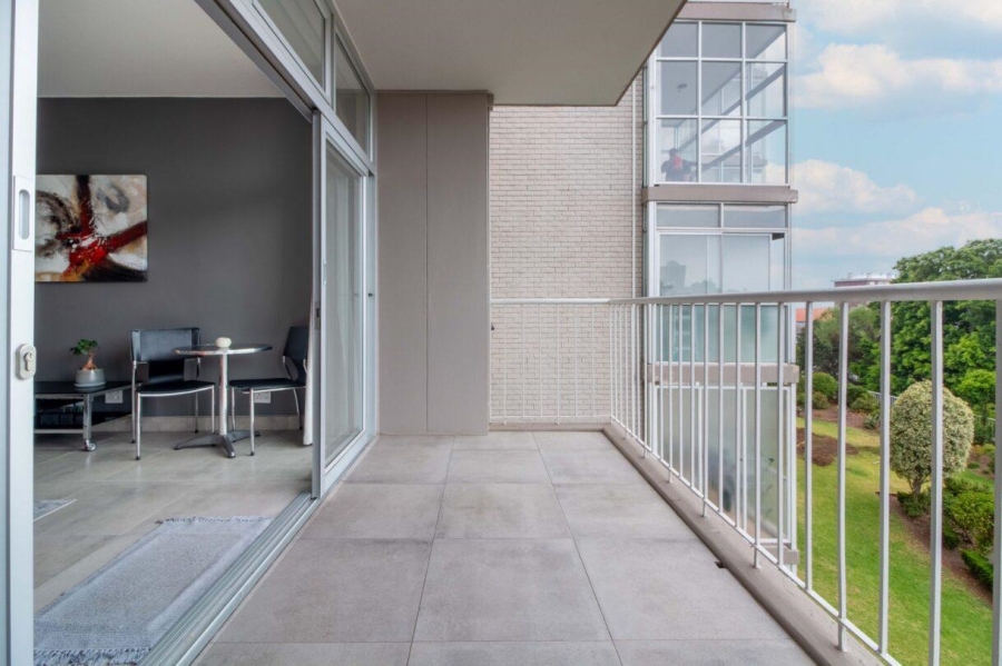 1 Bedroom Property for Sale in Green Point Western Cape